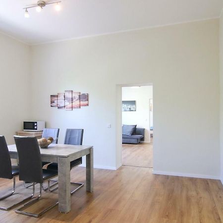 Apartmondo Ferienwohnung 졸링겐 외부 사진